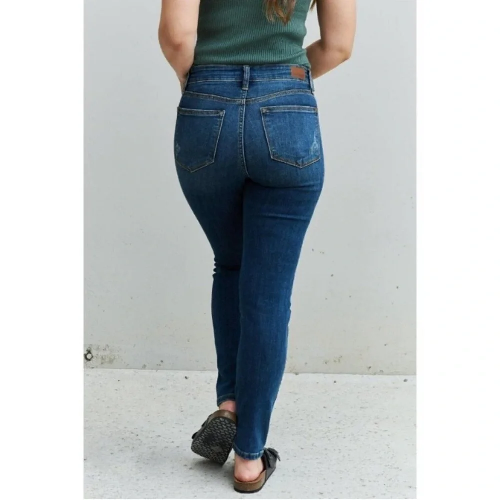 Judy Blue Relaxed Fit Jeans Dark Wash Blue Stretch Denim Women’s 32 - Picture 3 of 12